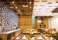 레스토랑 7 Ayola First Point Hotel Pekanbaru