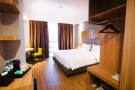 Kamar Tidur Ayola First Point Hotel Pekanbaru