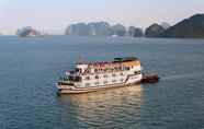 Bên ngoài 3 Ha Long Paloma Cruise