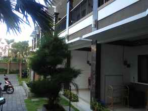 Exterior 4 Lestari House