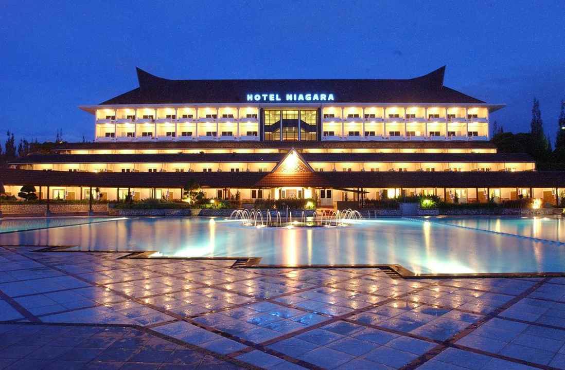 Niagara Hotel Lake Toba & Resorts, Danau Toba Harga diskon s.d 30 di