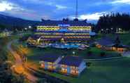 Exterior 2 Niagara Hotel Lake Toba & Resorts