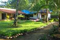 Bangunan Sugar Beach House