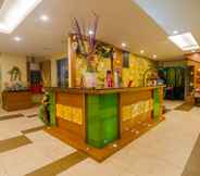 Lobby 6 Sri Indar Hotel