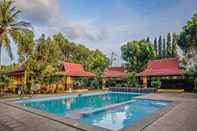 Kolam Renang Villa Manuel Tourist Inn