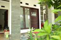 Luar Bangunan GoldenPark Homestay Batu Syariah