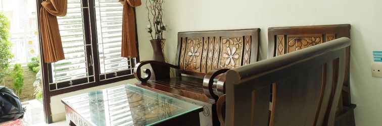 Lobi GoldenPark Homestay Batu Syariah