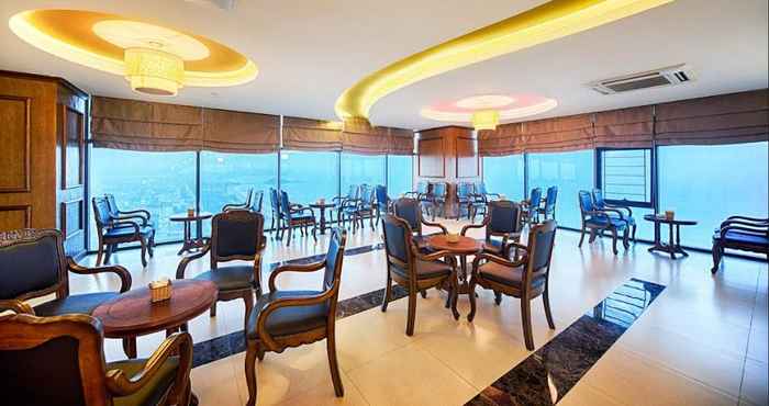 Quầy bar, cafe và phòng lounge Muong Thanh Grand Cua Lo