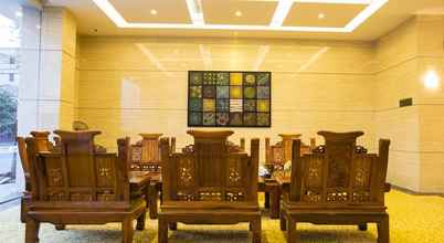 Lobi 4 Golden Quang Tri Hotel