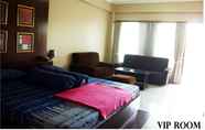 Kamar Tidur 3 Pasadena Village and Outbound