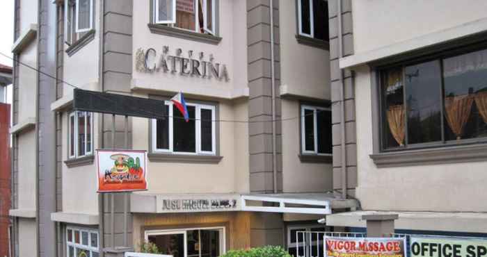 Bangunan Hotel Caterina