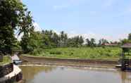 Tempat Tarikan Berdekatan 6 Villa Taman Sari