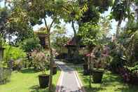 Exterior Villa Taman Sari