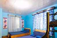 Kamar Tidur Sunflower Vacation House