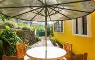 Bangunan 2 Sunflower Vacation House