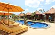 Kolam Renang 4 Dream Beach Cottages