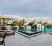 Swimming Pool 3 D Varee Montara Thonglor 25