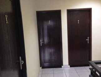 Lobi 2 Spacious Room in across Omni International Hospital