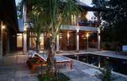 Luar Bangunan 7 2 Ping Pool Villas Combined 