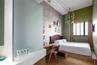 Hotel Gin Bugis Singapore (previously Hotel G), Rp 2.900.167