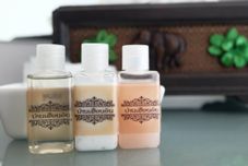 Phòng tắm bên trong Baan Hauen Inn