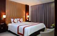 Kamar Tidur 4 Petro House Hotel