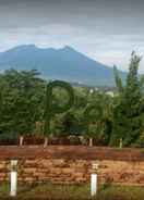 VIEW_ATTRACTIONS De'pes Villa Resto & Offroad land