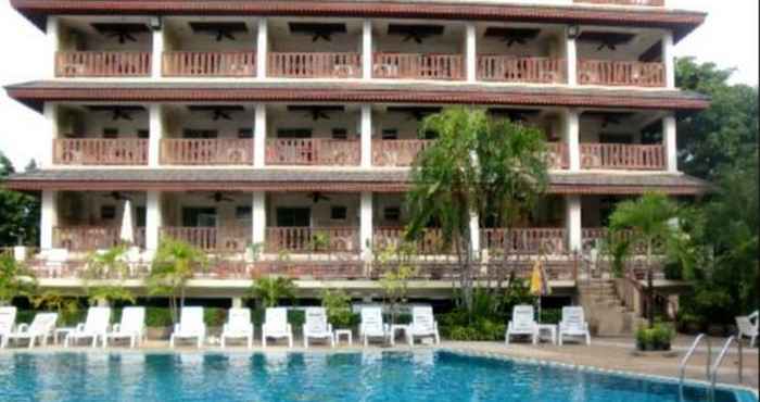 Swimming Pool Boss Suites Pattaya