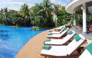 Swimming Pool 4 Furama Villas Danang