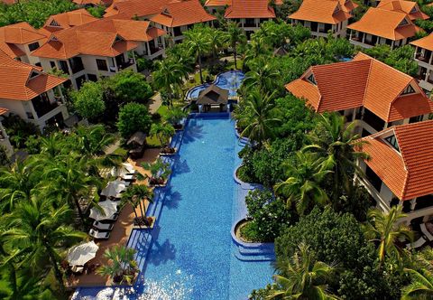 Swimming Pool Furama Villas Danang