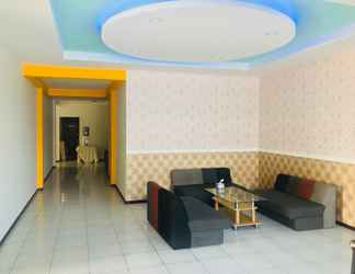 Lobby 2 Palapa Hotel