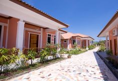 Common Space 4 Pak Raja Villas