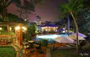 Hồ bơi 4 Saigon Halong Hotel