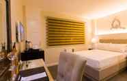 Kamar Tidur 2 L Square Hotel