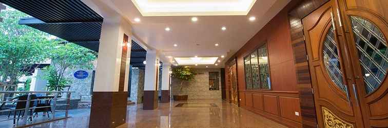 Lobby Nartsiri Hotel