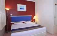 Bedroom 5 Sri Isan Hotel