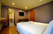 Kamar Tidur 4 Apple Beachfront Resort