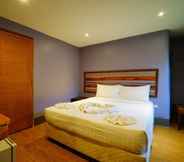 Kamar Tidur 3 Apple Beachfront Resort