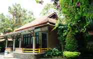 Exterior 6 Kampung Wisata Cinangneng