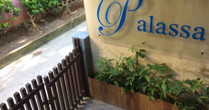 Exterior Palassa Beach Apartment A