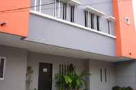 Lobi Single Room at Light Home Pasteur (LL2)