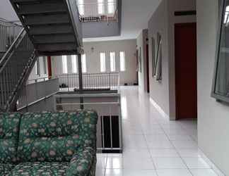 Lobi 2 Single Room at Light Home Pasteur (LL2)