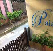 Bangunan 2 Palassa Beach Apartment B