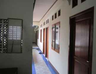 Sảnh chờ 2 Female Room Only near Universitas Pancasila