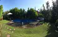 Swimming Pool 7 Krisna Villas Guest House