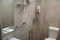 In-room Bathroom Avenue Bangi Hotel