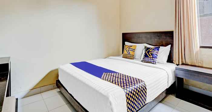 Bedroom SPOT ON 90574 Pondok Anjani