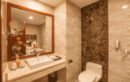 In-room Bathroom 6 Muong Thanh Grand Bac Giang