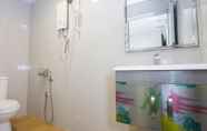 Toilet Kamar 6 888 Boutique Hotel