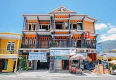 Bangunan 2 Villa dan Rumah Makan Tanggulasi